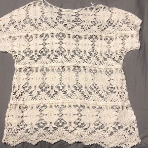 Ivory cutout top!